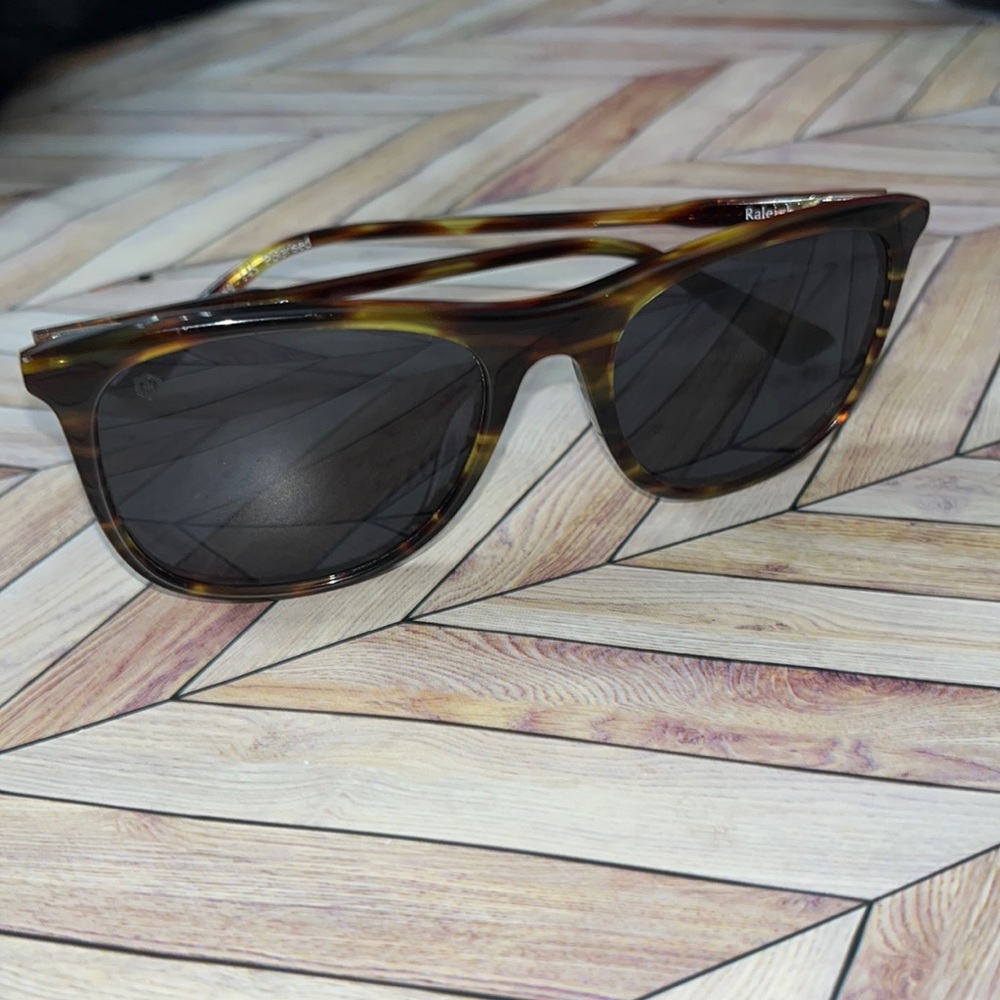 TAYLOR MORRIS Raleigh tortoise shell sunglasses NWOT